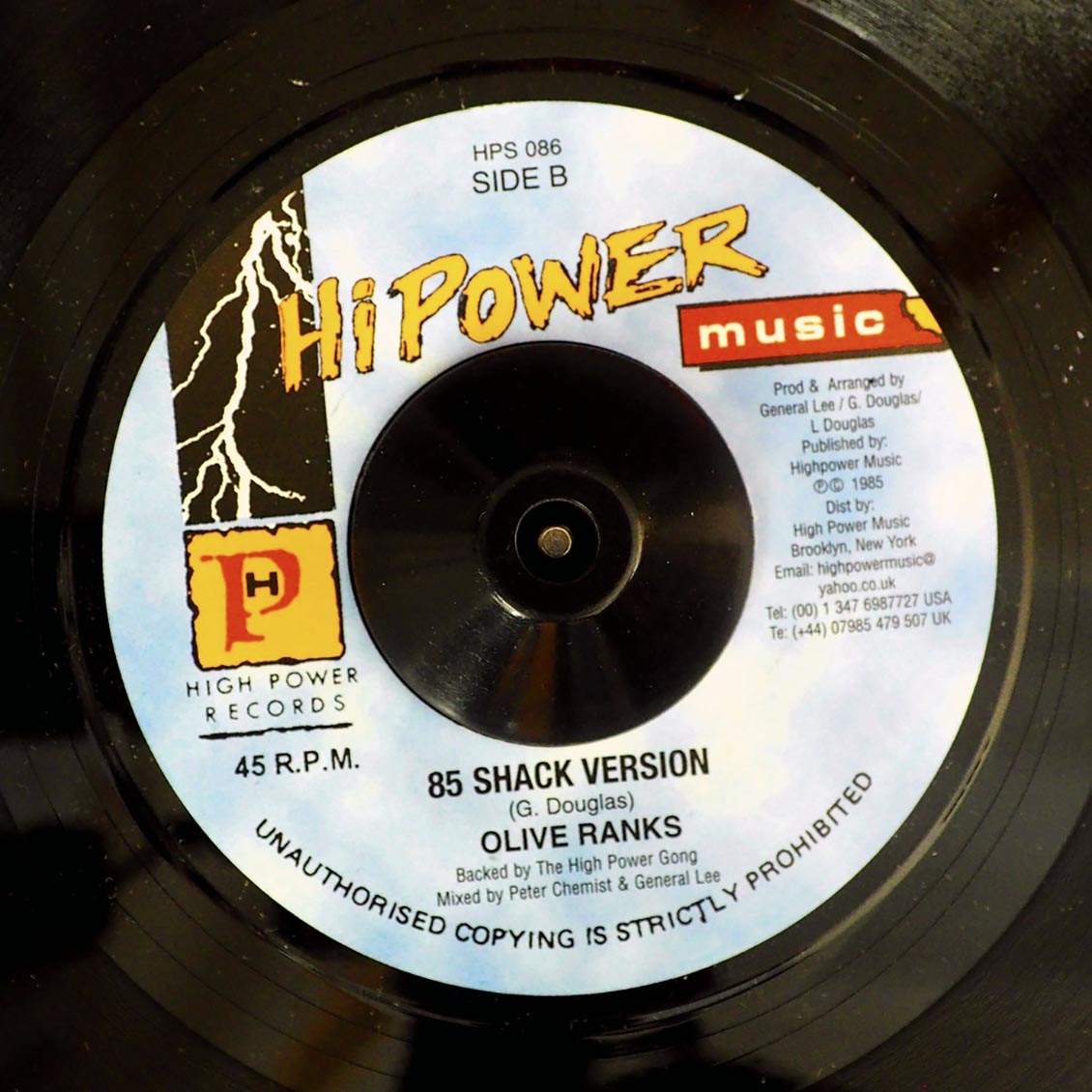 Olive Ranks - 85 Shack  /  Version (rhythm: "Sleng Teng")