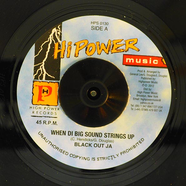 Blackout JA - When Di Big Sound Strings Up  /  Version (rhythm: "Sleng Teng")