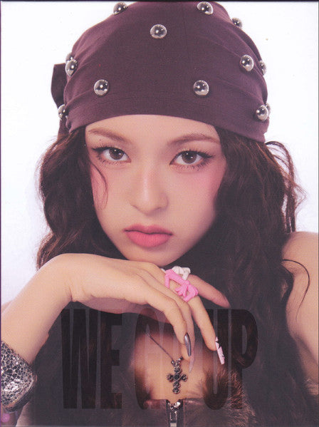 BABYMONSTER - WE GO UP (PATTERN VER.) (RUKA / PHARITA / ASA / AHYEON / RORA / CHIQUITA VER.)