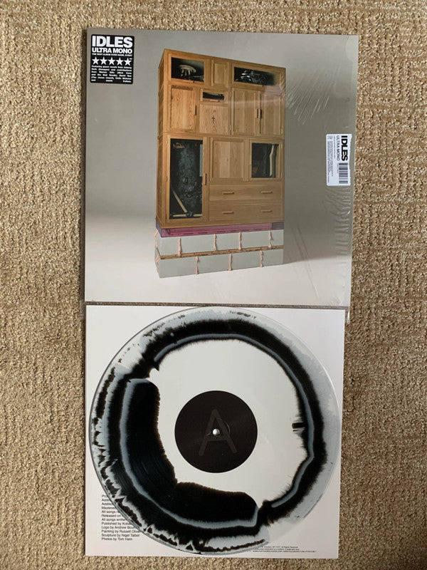 IDLES - ULTRA MONO (DELUXE EDITION)