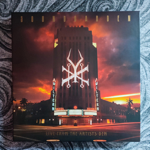 SOUNDGARDEN - LIVE AT THE ARTISTS DEN (4 LP DELUXE)