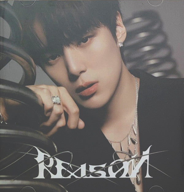 MONSTA X - REASON (12TH MINI ALBUM) (JEWEL VERSION)