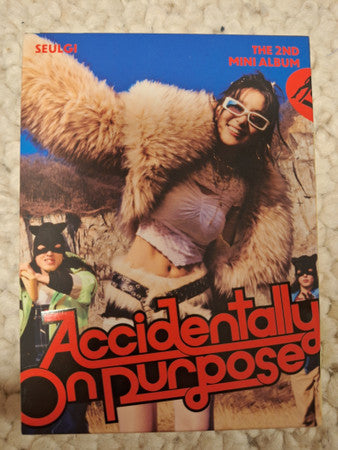 SEULGI - ACCIDENTALLY ON PURPOSE (2ND MINI ALBUM/MINI PHOTO BOOK VER.)