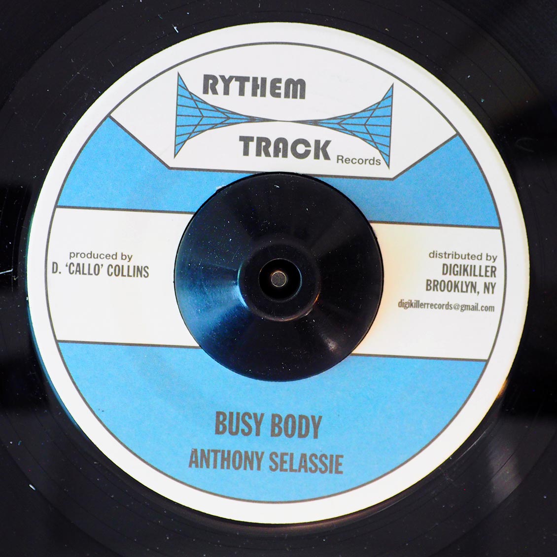 Anthony Selassie - Busy Body / Version (rhythm: "Wicked Can't Run Away/Green Bay") product cover