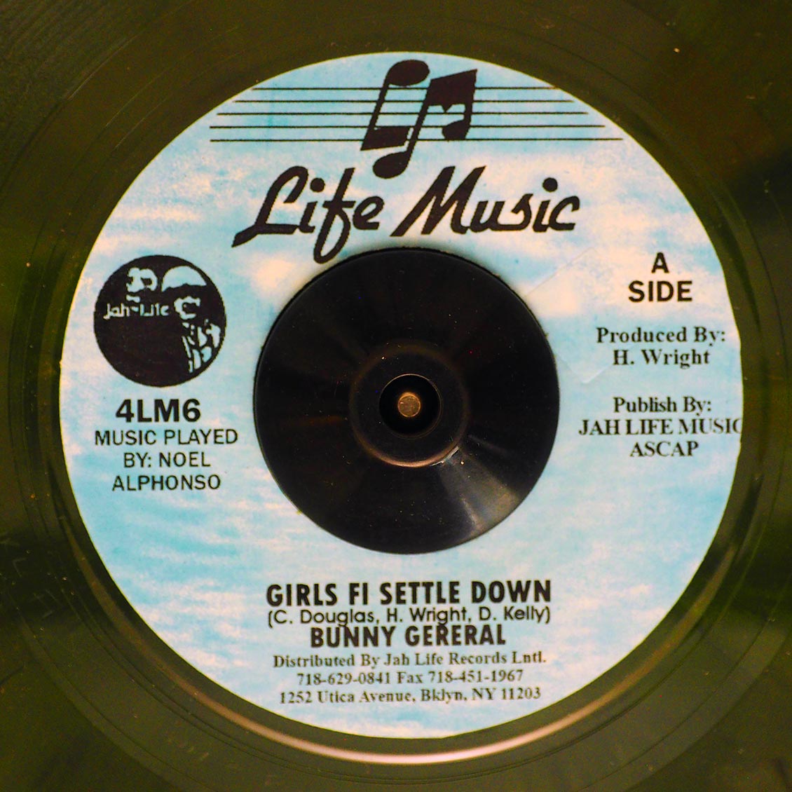 Bunny General - Girls Fi Settle Down / Terrible Cat - Many Many (rhythm: "Riding West") product cover