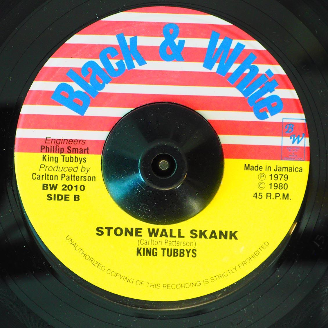 Dean Stone - Reggae Love Song / Jah Walton - Dog Is Better Than A Gun(?) (rhythm: "Up Park Camp / Get In The Groove")…