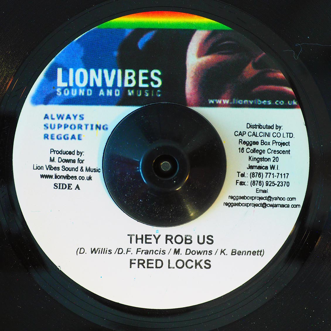 Fred Locks - They Rob Us / Version (rhythm: "Ever Bless") product cover