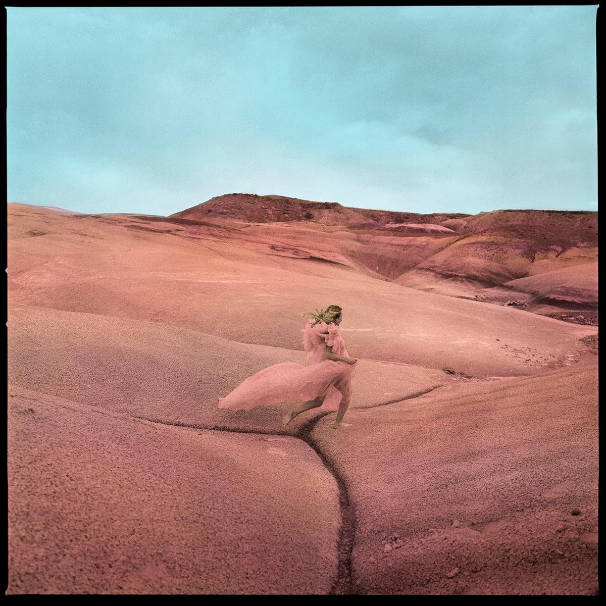 Margo Price Strays (Limited Edition, Purple Swirl Colored Vinyl, Bonus Flexi-7" Single)